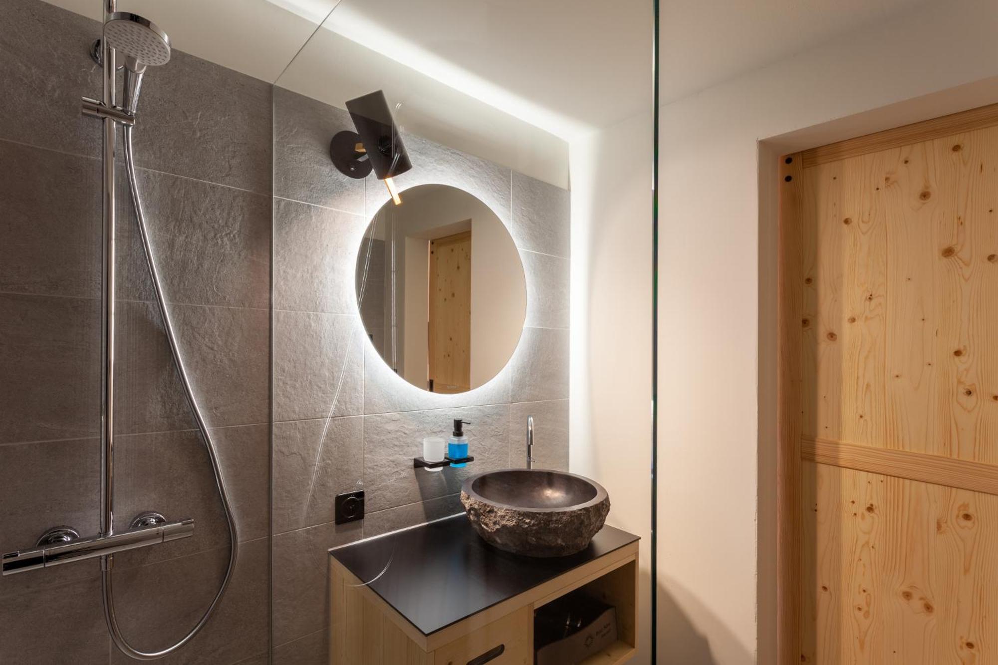 Sonne Andermatt Swiss Quality Hotel Rom bilde